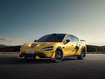 A Xiaomi no le bastaba con quitarle el récord a Porsche o a Tesla en Nürburgring: su nuevo prototipo eléctrico quiere hacer historia y batir a cualquier otro coche de producción