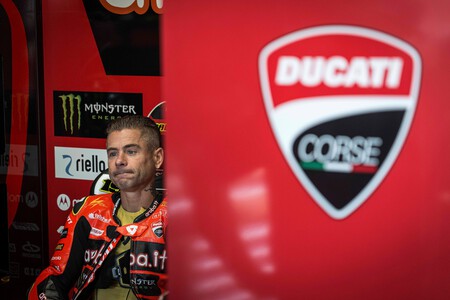« J'ai une chance en MotoGP. » La prochaine décision d'Álvaro Bautista après son départ de Ducati pourrait être une surprise.
