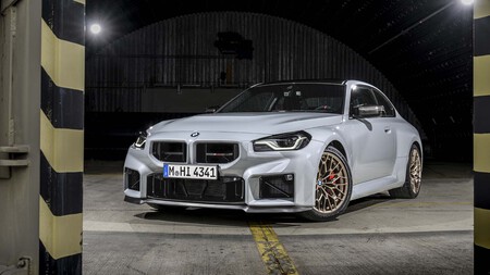 El enemigo en casa: con 530 CV y 140.000 euros, el BMW M2 CS es una bestia aún más potente y cara que el todopoderoso M3 Competition