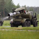 Tú utilizas una Karcher para lavar el coche. Rusia ha metido un turborreactor de avión en un camión para limpiar sus tanques y sus barcos