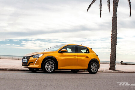 Hazte con el coche del año 2020 en Europa comprando un Peugeot 208 nuevo con hasta 11.200 euros de descuento
