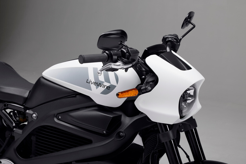 1500 Watts Moto Eléctrica Vox Tipo Harley Pantalla Led 1500 Watts Moto Eléctrica Vox Tipo Harley Pantalla Led