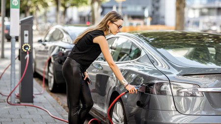 Mesclar Ahead Recurso de Fornecimento de Veículos Elétricos