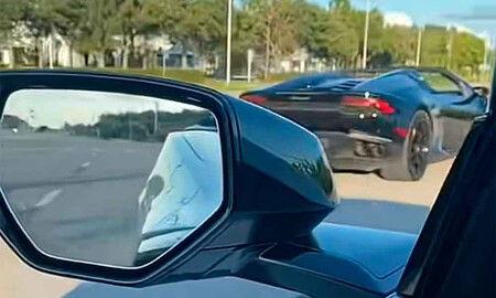 Pillan al sheriff del condado en una "carrera callejera" con un Lamborghini Huracán Spyder después de declarar la guerra a las carreras ilegales