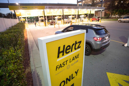 Coche empresa de renting Hertz