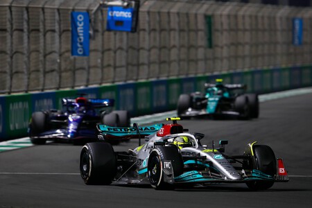 Hamilton Jeddah F1 2022 2