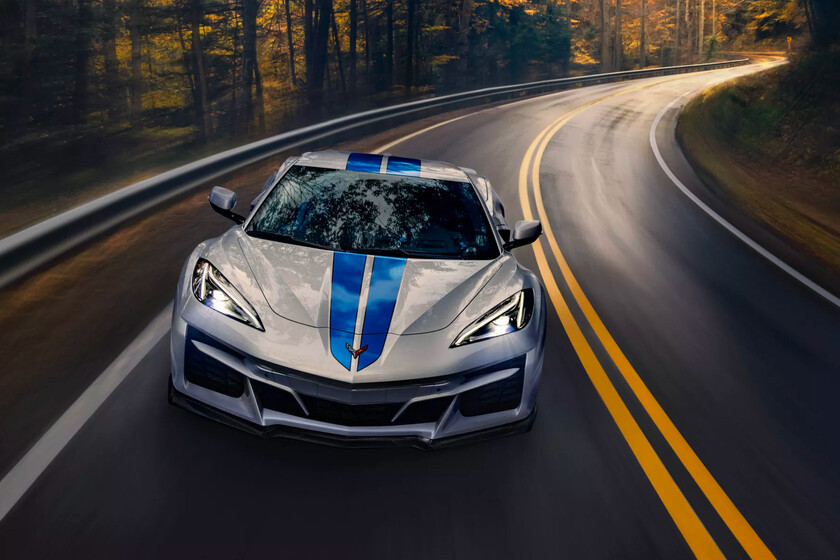 Chevrolet Corvette E-Ray Wszystkie informacje na temat hybrydowego samochodu sportowego