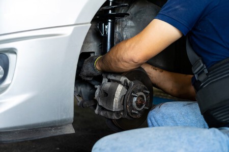 Reparación de frenos en coches