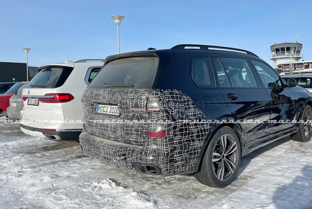 Bmw X7 Foto Espia zaga