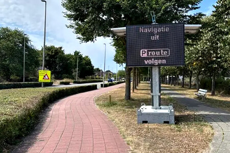 Apague El Navegador Y Siga Las Indicaciones Hacia Los Parkings Apague El Navegador Y Siga Las Indicaciones Hacia Los Parkings