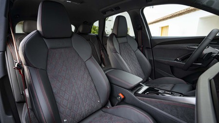 Audi Q5 2025 35